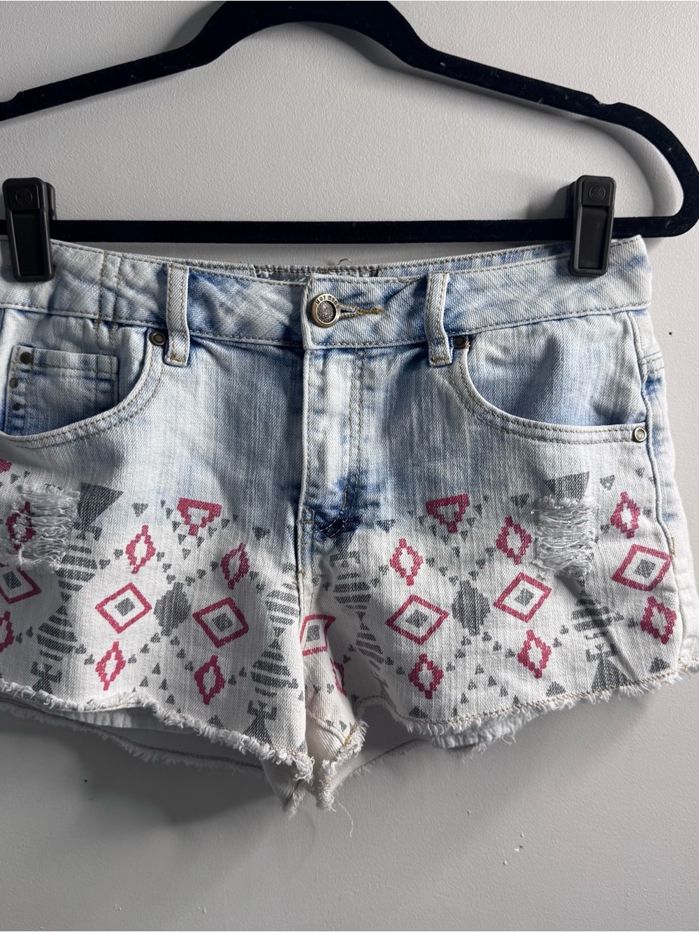 Hot Kiss Light Wash Denim Shorts with Pink & Gray Aztec Print